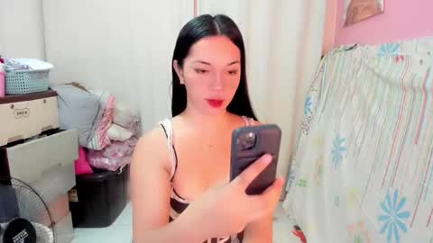 deity_athena online show from June 7, 11:47 am