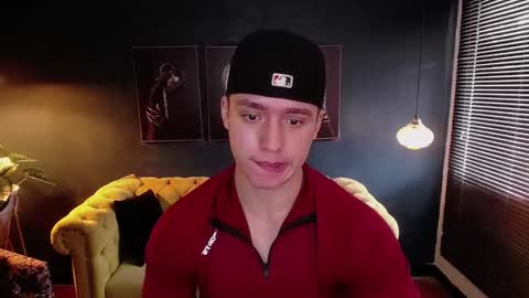 Snapshot of deivid_parker chatting on March 15, 2:34 pm Deivid online show from March 15, 2:34 pm