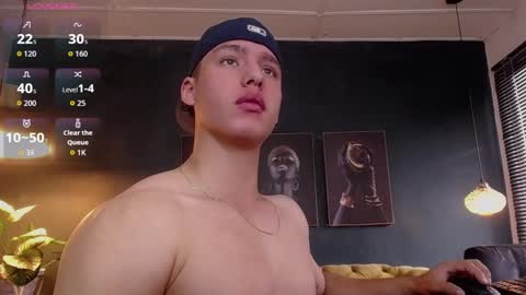 Snapshot of deivid_parker chatting on March 18, 3:37 pm Deivid online show from March 18, 3:37 pm