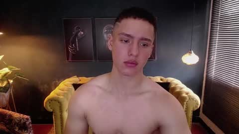 Snapshot of deivid_parker chatting on March 24, 2:44 pm Deivid online show from March 24, 2:44 pm