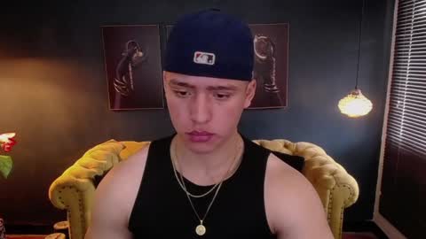 Snapshot of deivid_parker chatting on April 13, 2:11 pm Deivid online show from April 13, 2:11 pm