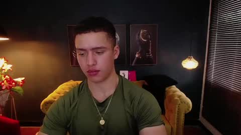 Snapshot of deivid_parker chatting on April 29, 5:52 pm Deivid online show from April 29, 5:52 pm