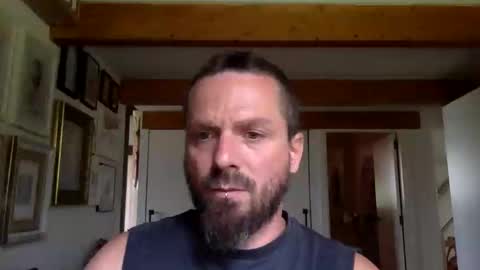 Hermes online show from September 12, 10:15 am