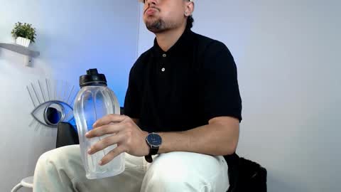  DEIVY  online show from October 4, 9:02 pm