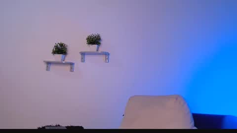 Snapshot of deivy_gram chatting on March 21, 8:19 am DEIVY online show from March 21, 8:19 am