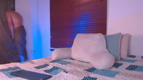 Snapshot of deivy_gram chatting on May 27, 1:57 am DEIVY online show from May 27, 1:57 am