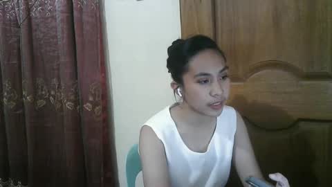 Luna online show from February 9, 12:09 pm