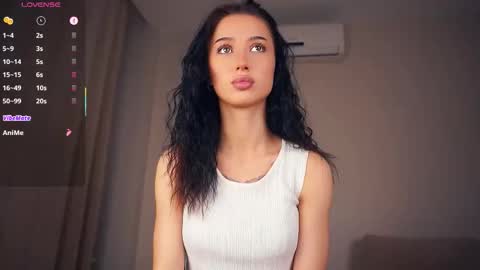 Snapshot of delanakimbral chatting on November 23, 7:19 am Hello everyone Im Tessa Make yourself comfortable. Were going to have fun together online show from November 23, 7:19 am