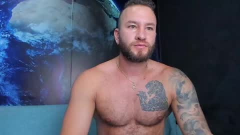Delessandro online show from May 26, 11:56 pm
