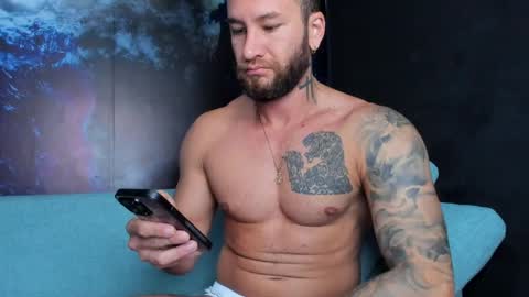 Delessandro online show from June 7, 4:33 pm