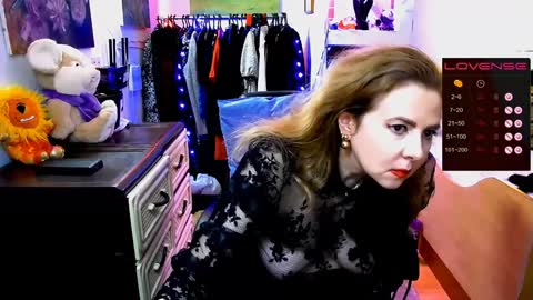 Delicacat online show from December 31, 7:51 pm