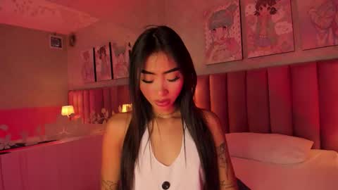 Snapshot of delicious_girl4u_ chatting on November 15, 3:48 am Natalia online show from November 15, 3:48 am