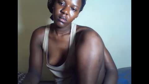 EVAH online show from September 22, 1:07 am