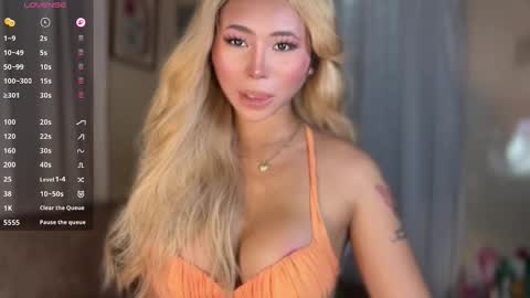 Snapshot of deliciousfaye chatting on March 25, 10:43 am Hello your loving faye 3 online show from March 25, 10:43 am