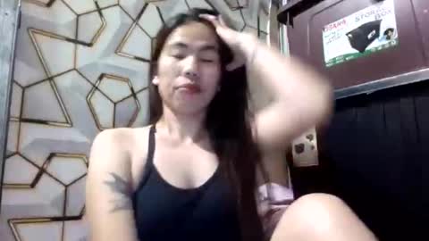 deliciousgirl975840 online show from February 23, 6:38 pm