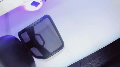 delicius_girlts online show from November 30, 12:42 pm