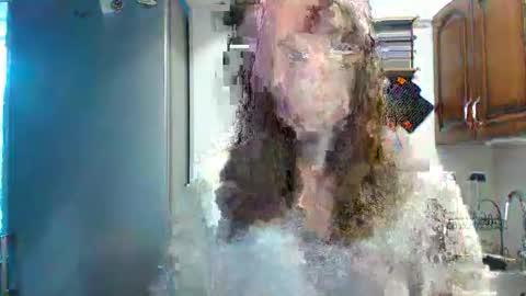 Snapshot of delightaurora chatting on October 2, 5:36 am Aurora online show from October 2, 5:36 am