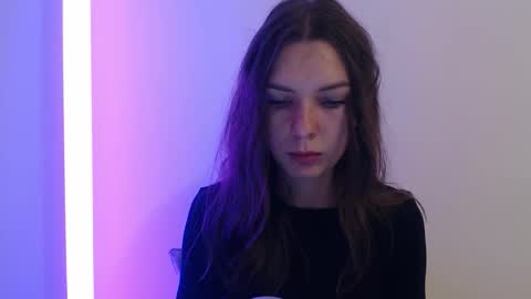 Snapshot of delightaurora chatting on October 15, 5:51 am Aurora online show from October 15, 5:51 am