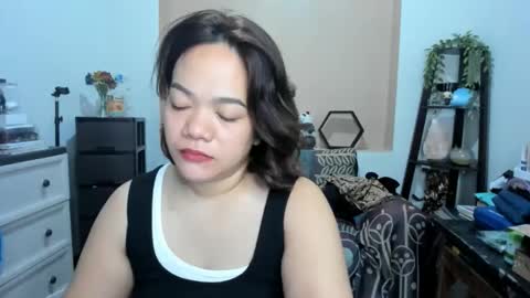 Snapshot of delightfulcurvy chatting on March 17, 12:37 am delightfulcurvy online show from March 17, 12:37 am