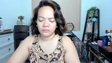 Snapshot of delightfulcurvy chatting on March 31, 11:05 pm delightfulcurvy online show from March 31, 11:05 pm