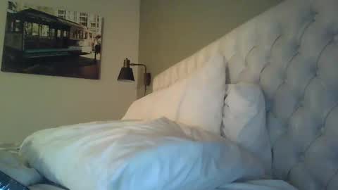 delightfuldark online show from January 4, 12:16 am