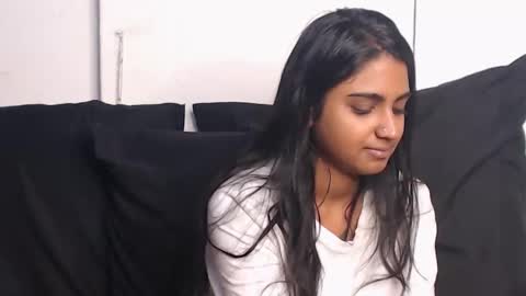 Delilah Blaze online show from March 4, 6:07 pm