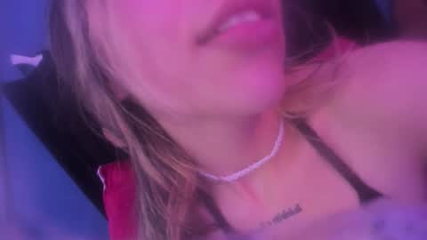 della online show from October 27, 8:40 am