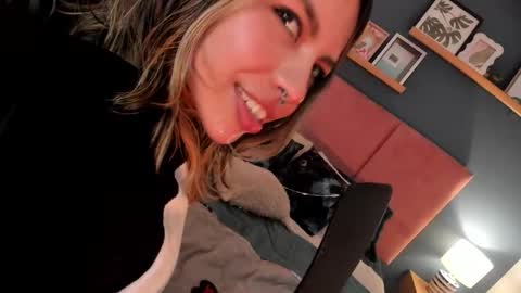 della online show from January 10, 9:16 pm