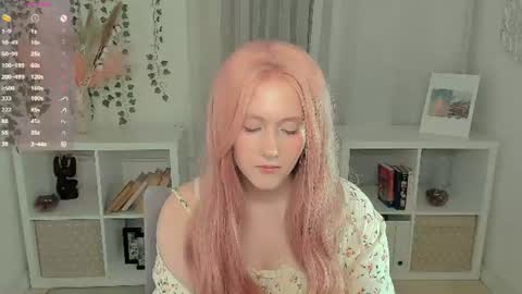 Snapshot of delilahtaylor chatting on August 1, 9:35 pm Delilah or Laila online show from August 1, 9:35 pm