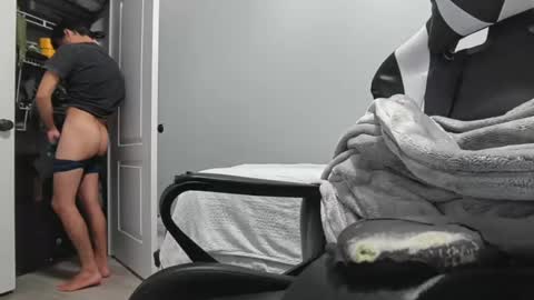 Snapshot of delirium451 chatting on September 16, 3:07 am Delirium online show from September 16, 3:07 am