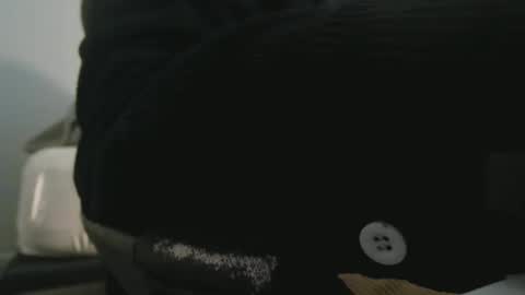 Snapshot of delirium451 chatting on March 25, 5:13 am Delirium online show from March 25, 5:13 am