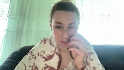 Delivery      online show from November 19, 9:20 am