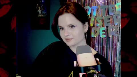 Snapshot of dellacrush_ chatting on February 13, 5:44 pm dellacrush_ online show from February 13, 5:44 pm