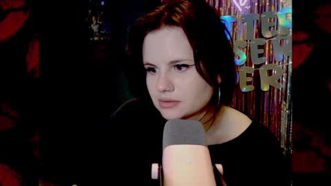 Snapshot of dellacrush_ chatting on February 13, 8:45 pm dellacrush_ online show from February 13, 8:45 pm