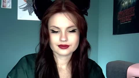 Snapshot of dellacrush_ chatting on February 20, 11:09 am dellacrush_ online show from February 20, 11:09 am