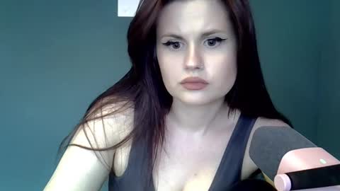 Snapshot of dellacrush_ chatting on February 22, 4:09 pm dellacrush_ online show from February 22, 4:09 pm