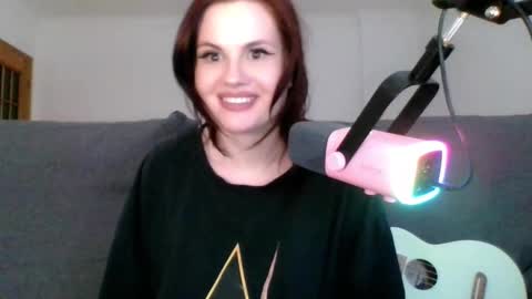 Snapshot of dellacrush_ chatting on March 5, 8:42 pm dellacrush_ online show from March 5, 8:42 pm