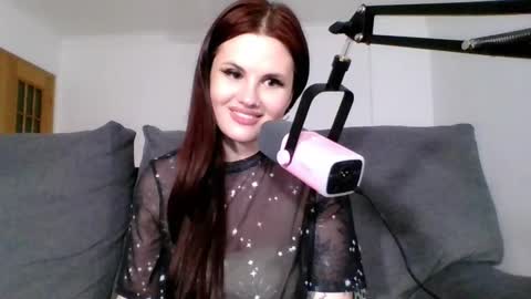 Snapshot of dellacrush_ chatting on March 12, 9:03 pm dellacrush_ online show from March 12, 9:03 pm