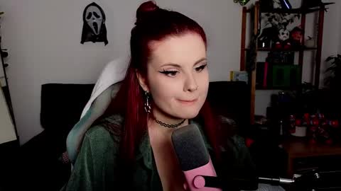 Snapshot of dellacrush_ chatting on November 23, 5:57 pm dellacrush_ online show from November 23, 5:57 pm