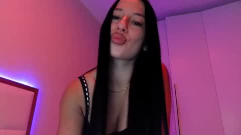 delly_love online show from June 24, 7:46 pm