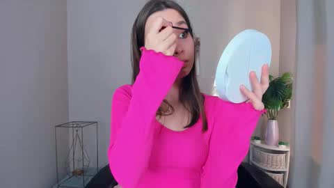 Eliza online show from March 19, 1:15 pm