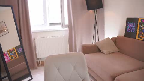 Snapshot of demetricekanady chatting on July 30, 4:11 am Hi my name is Sari nice to see you in my Room online show from July 30, 4:11 am