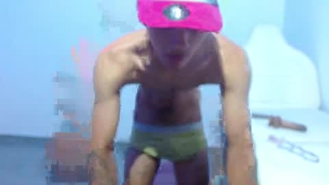 Snapshot of demi_jhonson chatting on August 4, 12:36 am demi_jhonson online show from August 4, 12:36 am
