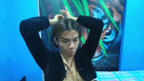 DEMI online show from February 25, 11:42 am