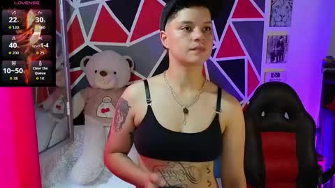 DEMI online show from February 4, 6:58 pm