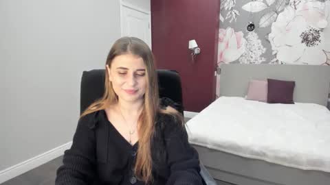 Snapshot of demmyrose chatting on November 21, 8:18 pm DemmyRose online show from November 21, 8:18 pm