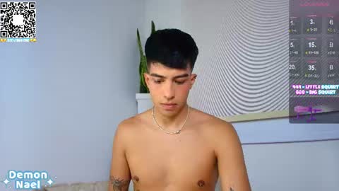 Juan  Gabriel Independent Models 3 online show from July 7, 6:47 am
