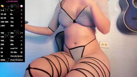 instagram zatania69 online show from December 28, 7:22 am