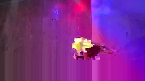 den2807 online show from March 25, 7:25 am