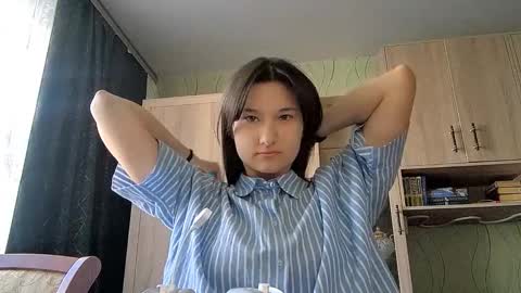 Snapshot of denaemalikowski chatting on March 25, 7:58 am Deni online show from March 25, 7:58 am